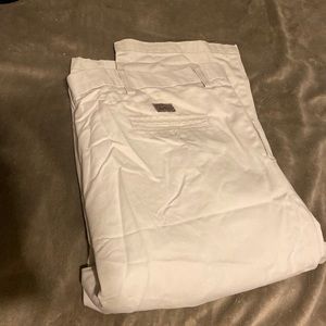 Khaki Levi classic fit